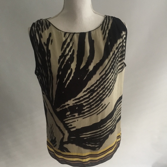 Studio M Tops - NWT Studio M Sleeveless top